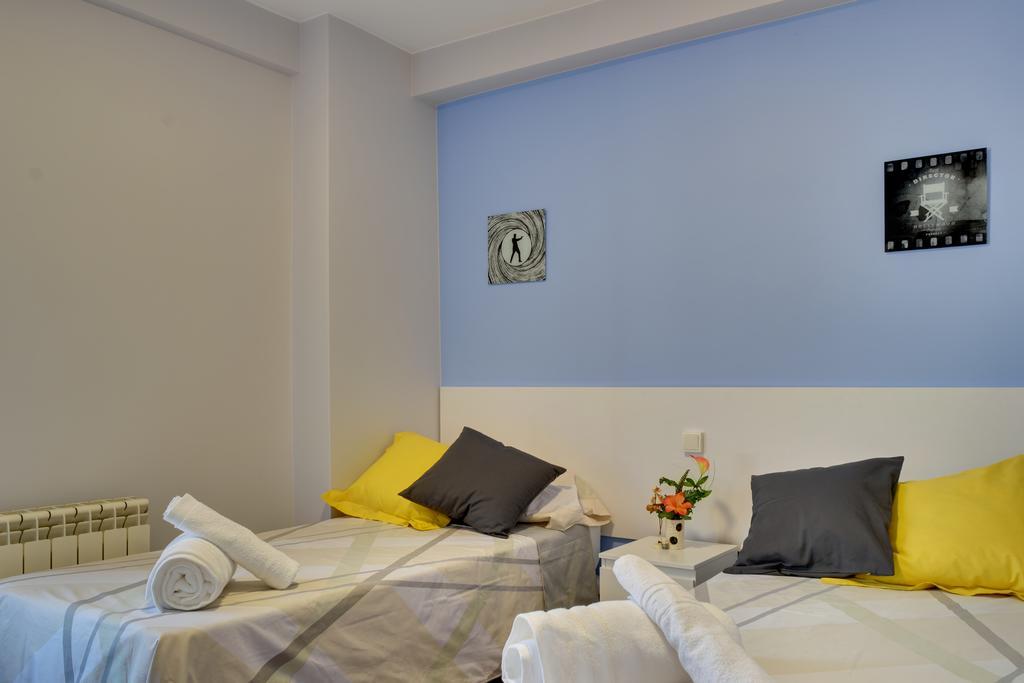 Apartamentos San Lazaro Сарагоса Екстериор снимка